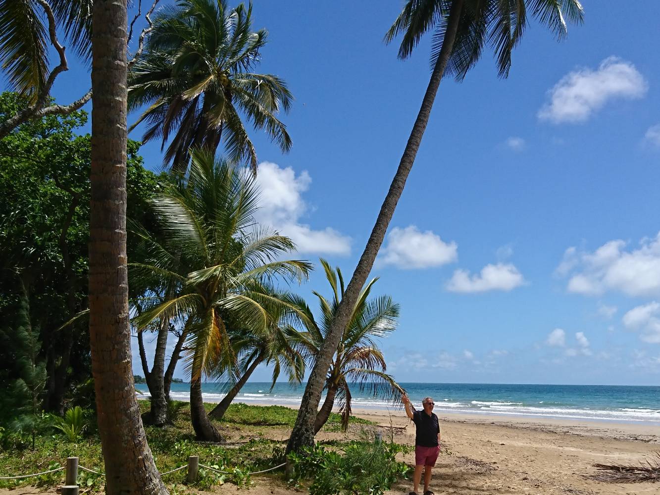 Home Exchange in Holloways Beach, Cairns, QLD - Aussie House Swap