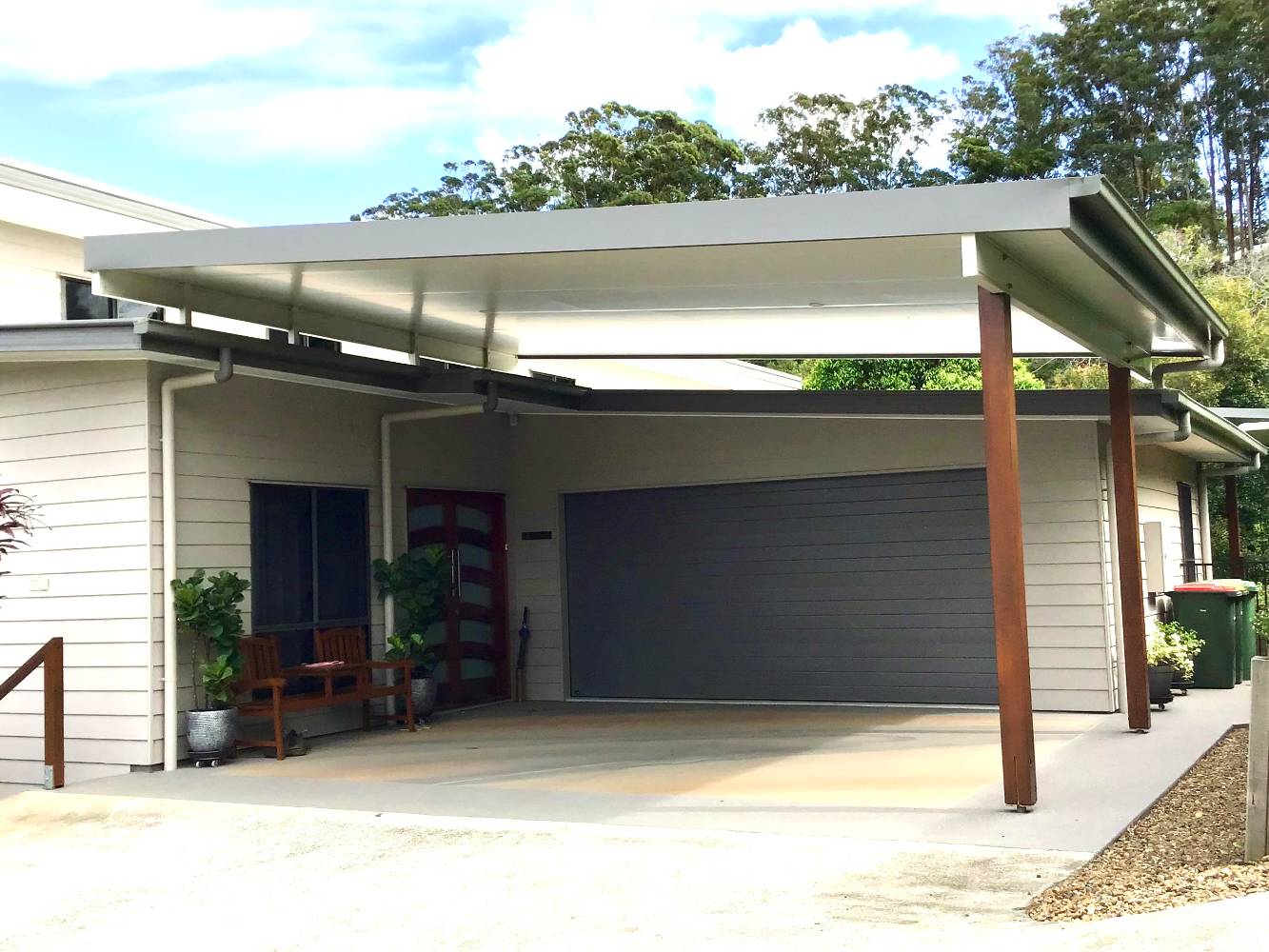 Carport and entrance