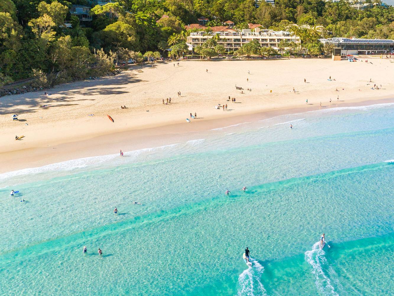 Noosa main beach - 6 min drive