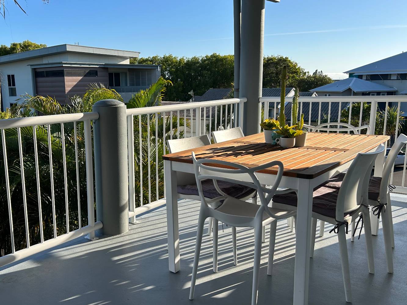 Outdoor private patio