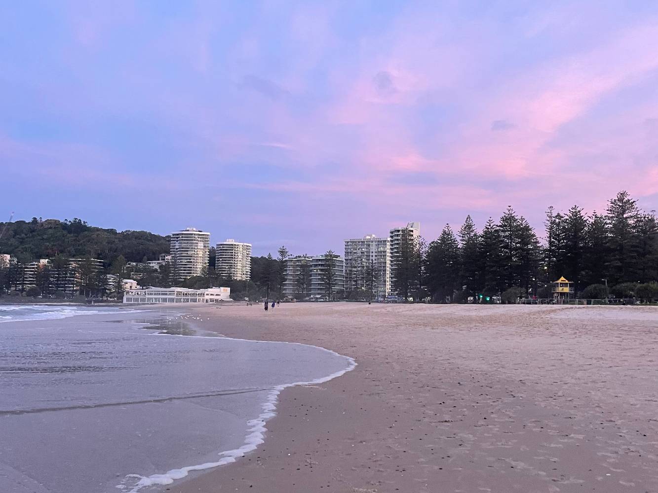 Burleigh Beach 200m away