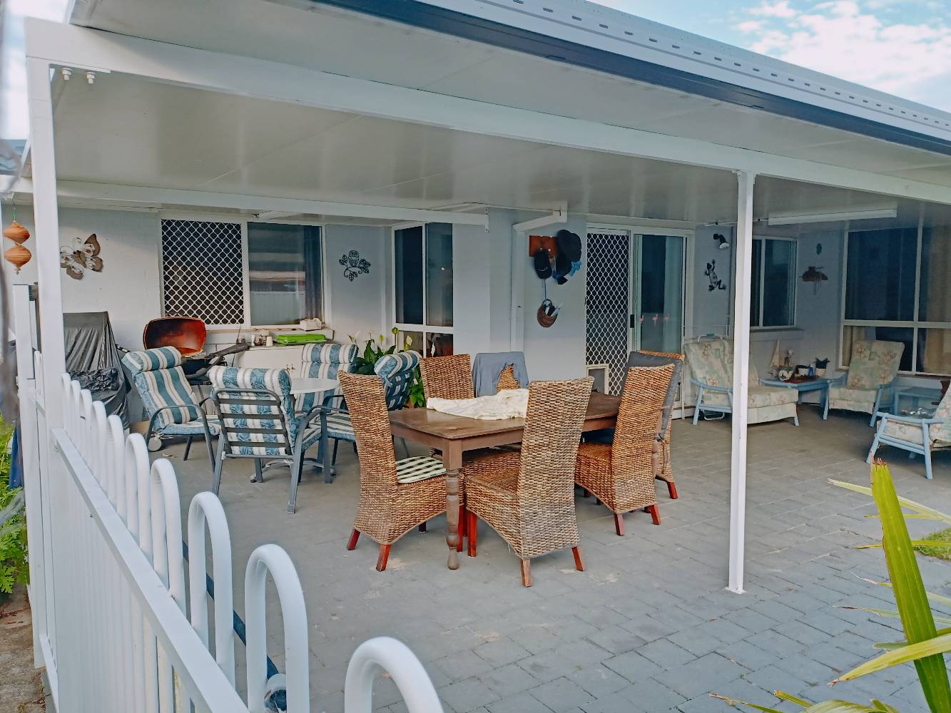 Covered (insulated) Patio / bbq Area