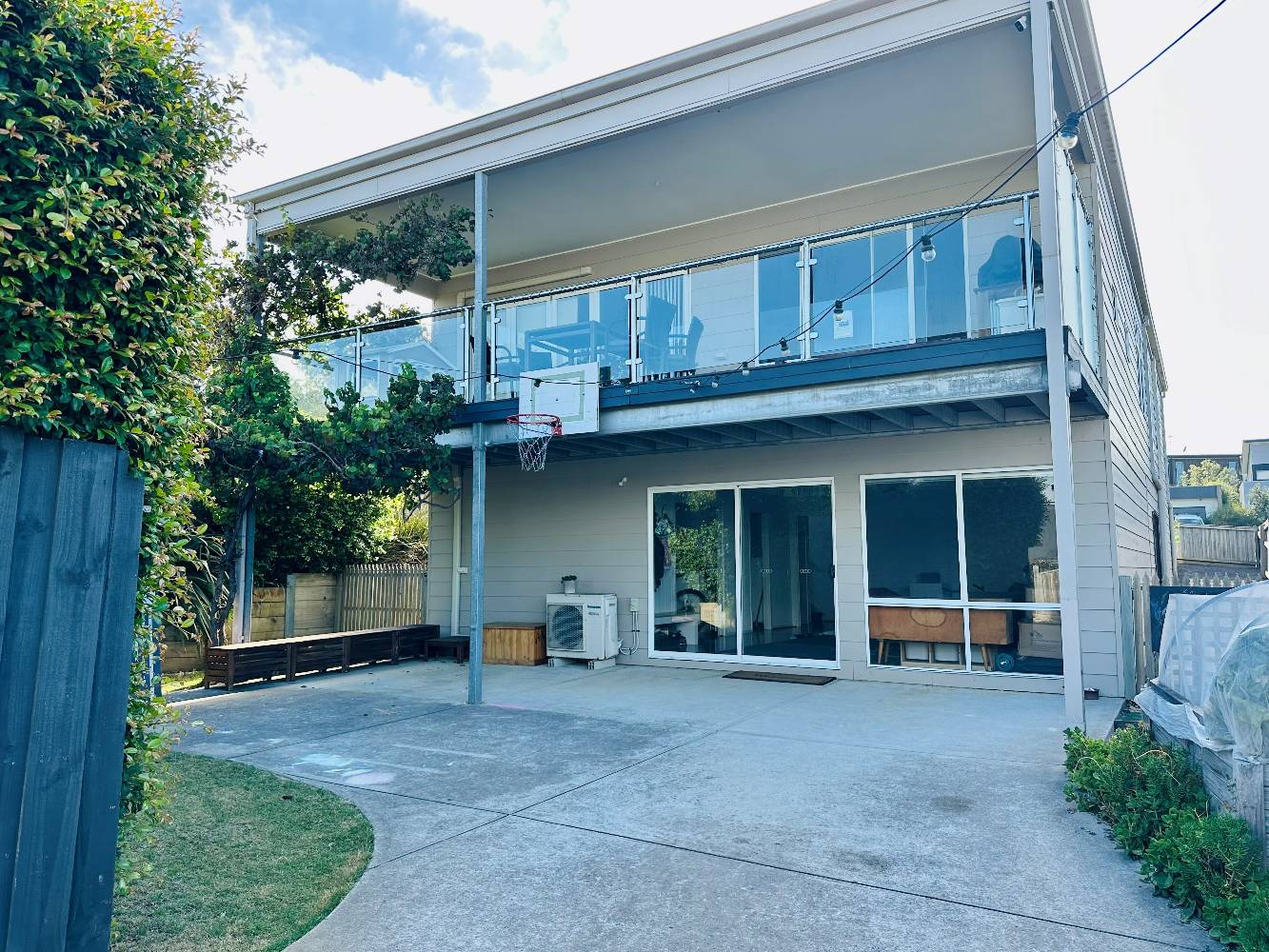 Access to backyard from rear laneway